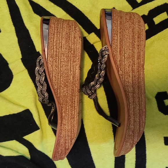 Torte Caliente crystal sandals size 9 - Picture 2 of 2